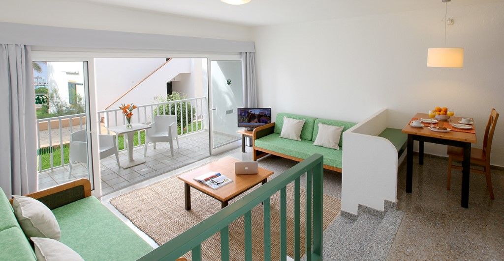 Aluasun Far Menorca Aparthotel S'Algar Eksteriør bilde